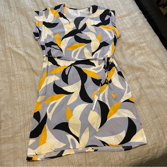 Seafolly Aloha Cover Up Tunic - Picture 4 of 10